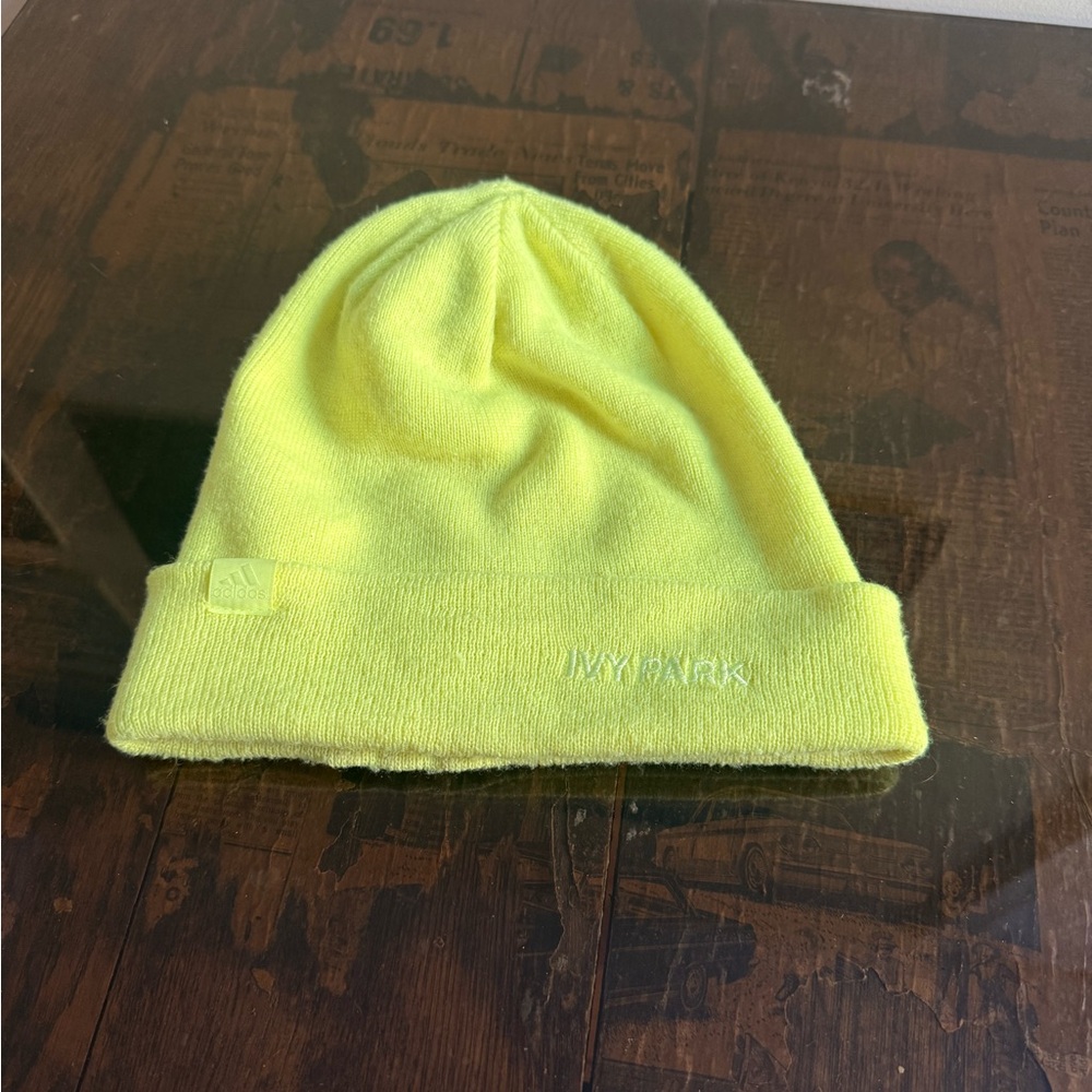 Adidas x Ivy Park Knitted Beanie Hightlighter  Yellow Stretchy Cuffed OSFM